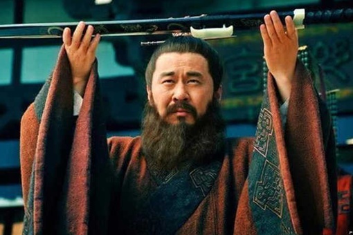 曹操5岁的幼子为何把曹丕当做父亲-波若密