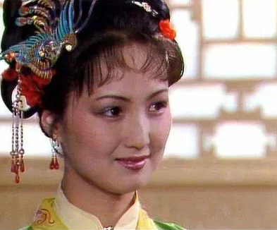 红楼梦丫鬟平儿是谁？有着什么样的形象？-波若密
