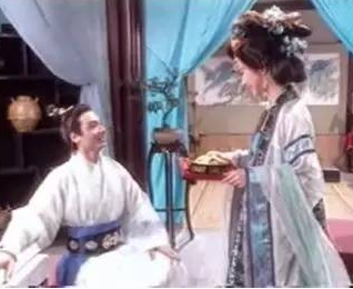 武则天是谁？她是如何评价长孙皇后的？-波若密