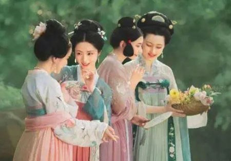 李忠是什么身份？是谁的儿子？-波若密