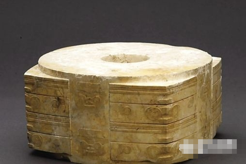 三星堆发现玉琮：三星堆玉琮与良渚文化有关系吗？-波若密