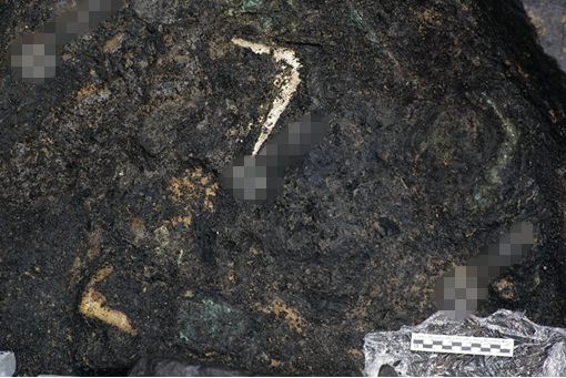 图片[2]-三星堆发现新国宝：首次发现3000年前丝绸遗痕-波若密