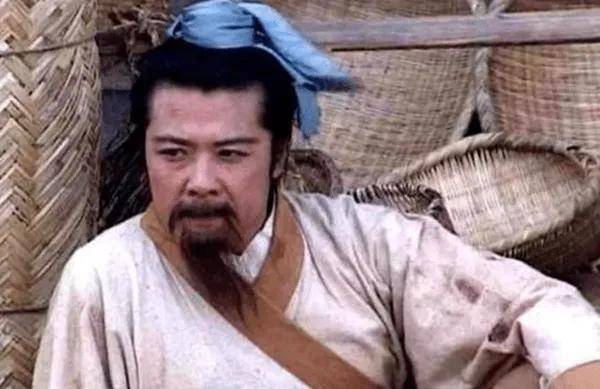 刘备多次易主，为何仍有人愿意接纳他？-波若密