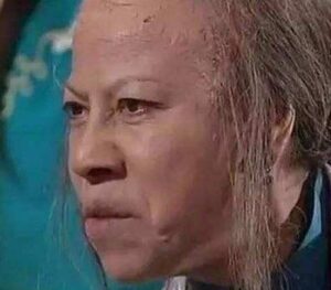 裘千尺年轻时容貌如何？长的很漂亮吗？-波若密