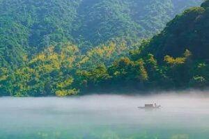 诗文燕燕背后讲了什么样的故事?-波若密