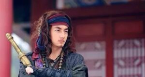 霍都是谁的儿子？家族背景怎么样？-波若密