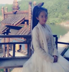 李莫愁为什么不杀陆无双？两人关系如何？-波若密