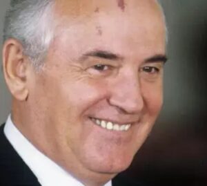 苏联第一任总统是谁？是什么身份？-波若密