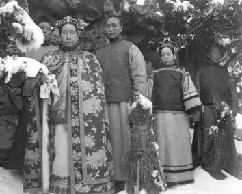 张蜀锦活了多少岁？他是什么时候去世的？-波若密