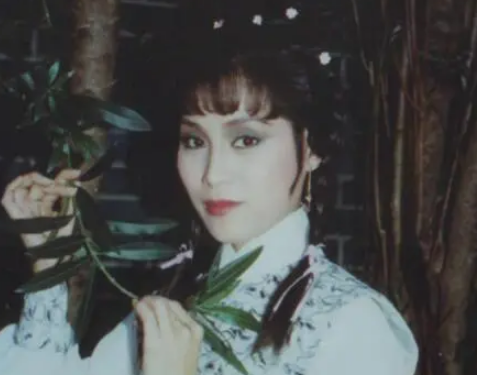 穆念慈是什么身份？她是谁的女儿?-波若密