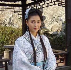 呼韩邪单于与昭君之间的关系如何？对她好么？-波若密