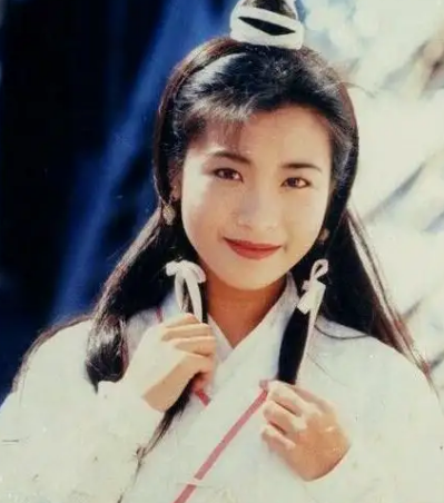 陆无双是谁的女儿？身世如何？-波若密